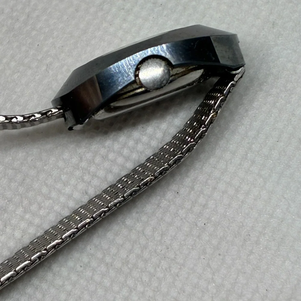 Rado DiaStar Vintage Ladies Hand Winding Watch Silver Sunburst Dial-For PARTS!